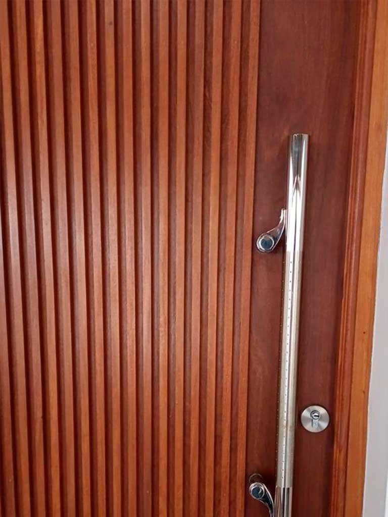 portas de madeira em sp