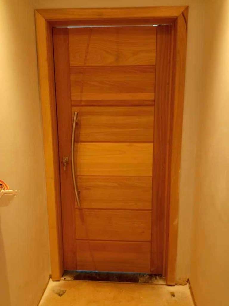portas de madeira em sp